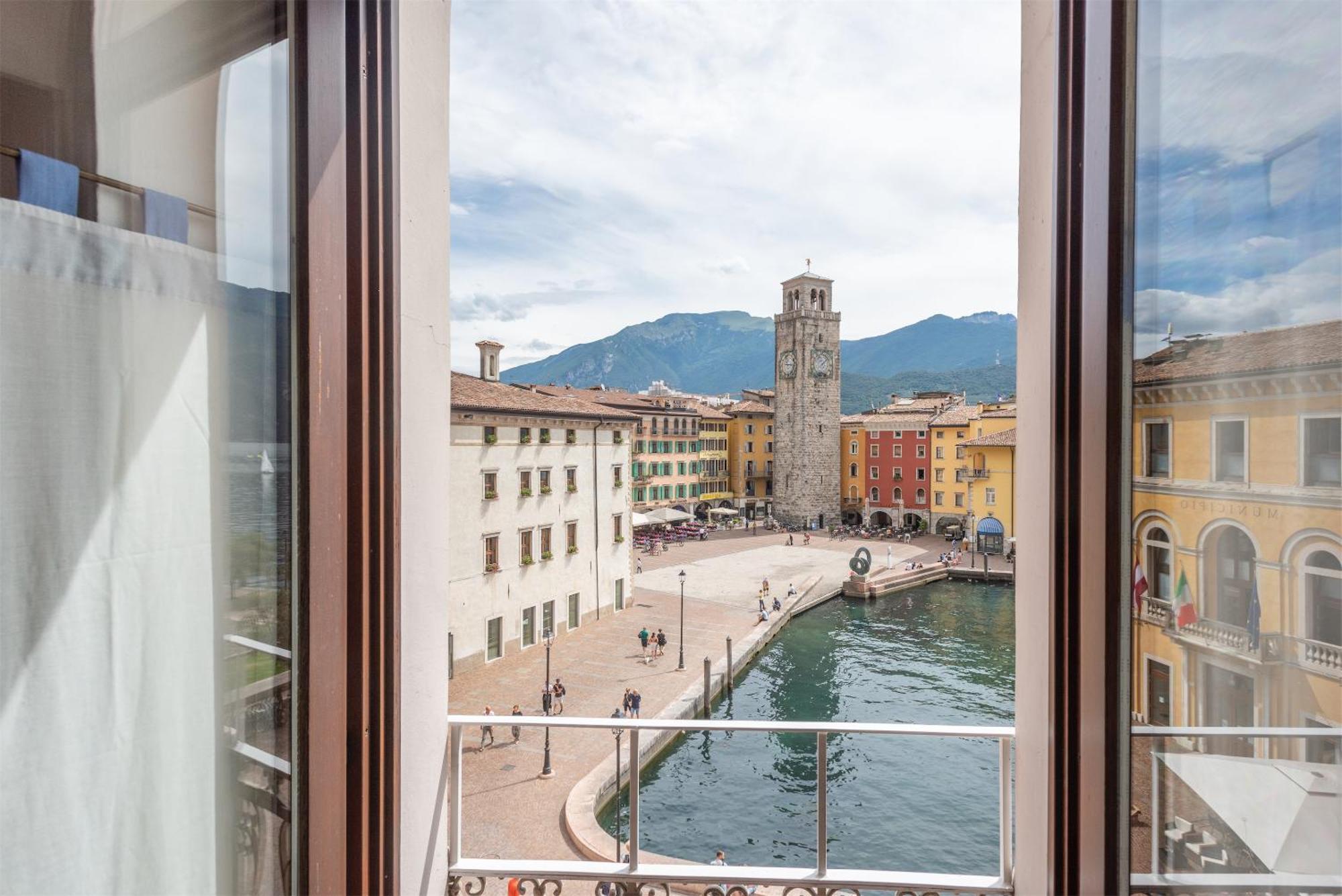 Casa La Torre, The View On The Lake Riva del Garda Esterno foto